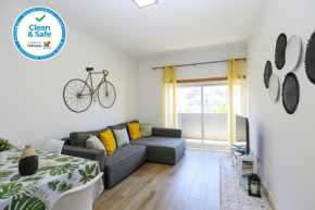 B11 - Beach Way Apartment